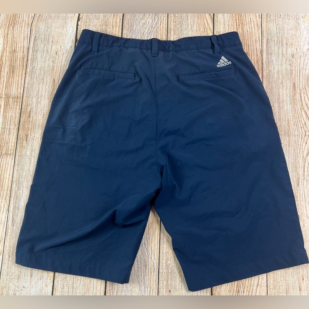 Mens Adidas Ultimate 365 Golf Shorts Blue Flat Front Chino Stretch Size 32 - Picture 2 of 7